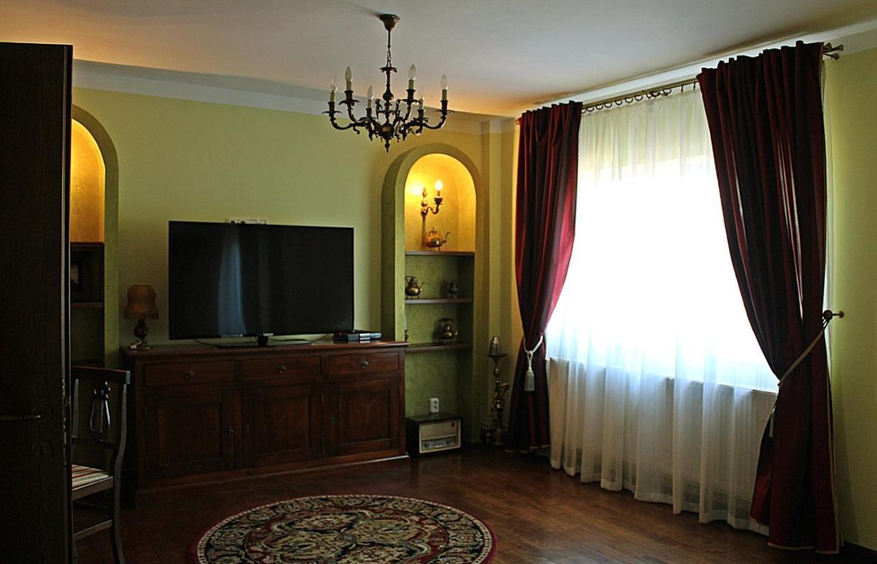 Antik Apartment シビウ エクステリア 写真
